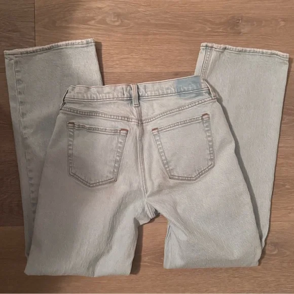 Abercrombie & Fitch Low Rise Baggy Jeans Light Wash Size 27 (4) - Picture 2 of 8